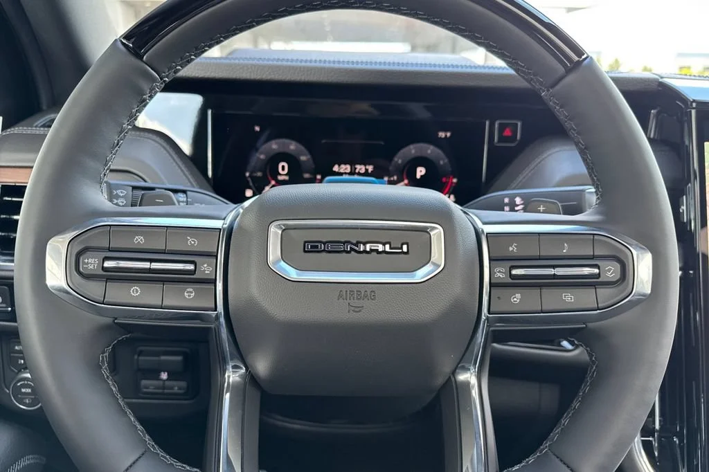 2026 GMC Yukon XL Denali - Photo 23