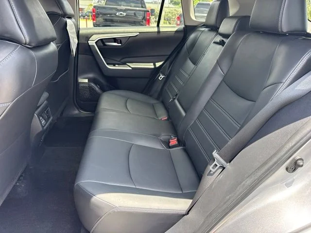 Used 2023 Silver Toyota XLE Premium image 12