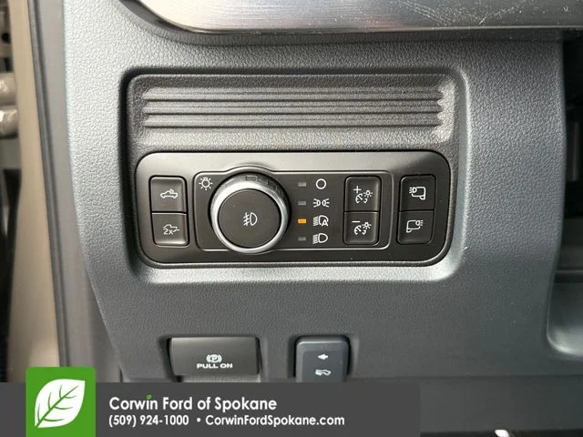 New 2026 Marsh Gray Ford Lariat image 24