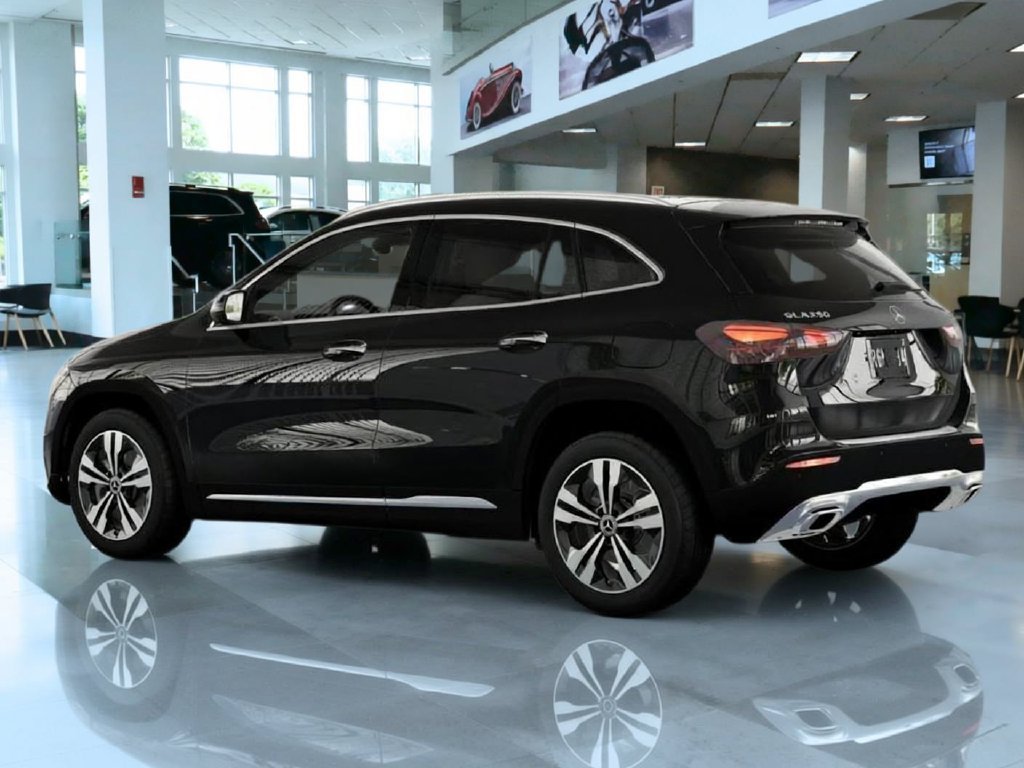 New 2026 Night Black Mercedes-Benz GLA 250 image 29