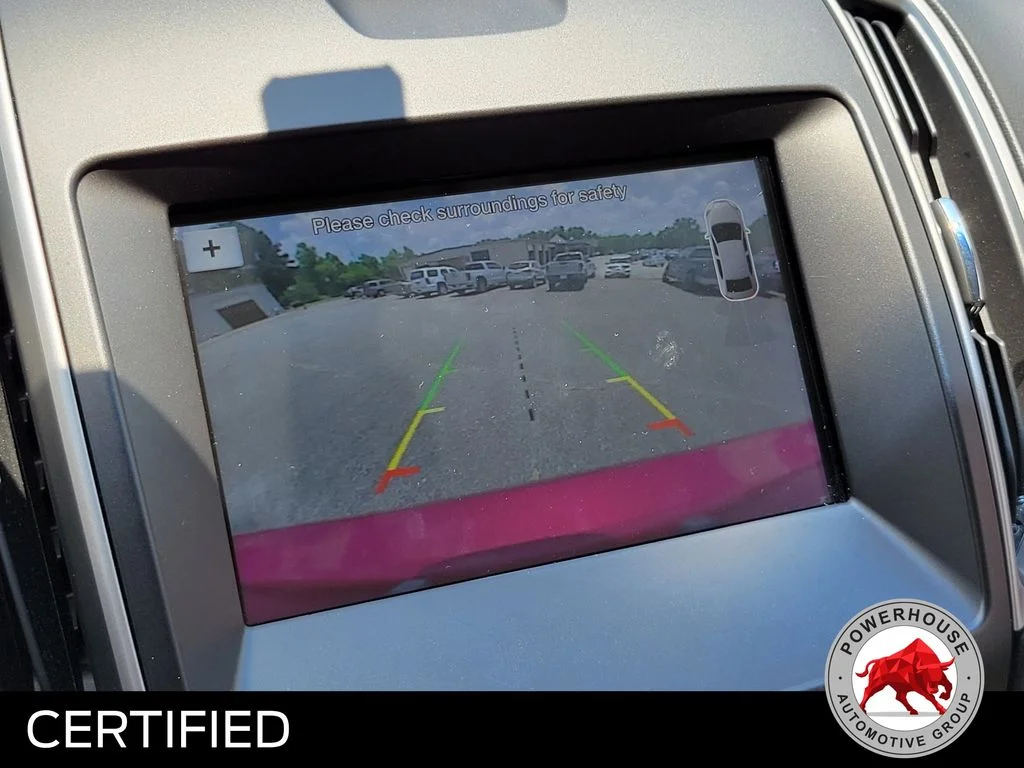 Used 2018 Red Ford SEL image 26