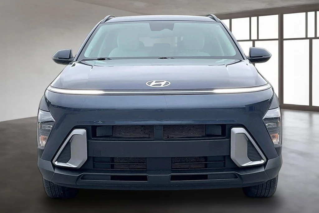 Used 2024 Blue Hyundai SEL image 2