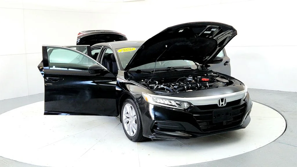 Used 2020  Honda LX image 9