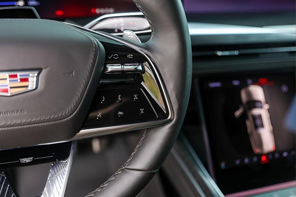 2025 Cadillac Escalade V-Series - Photo 13
