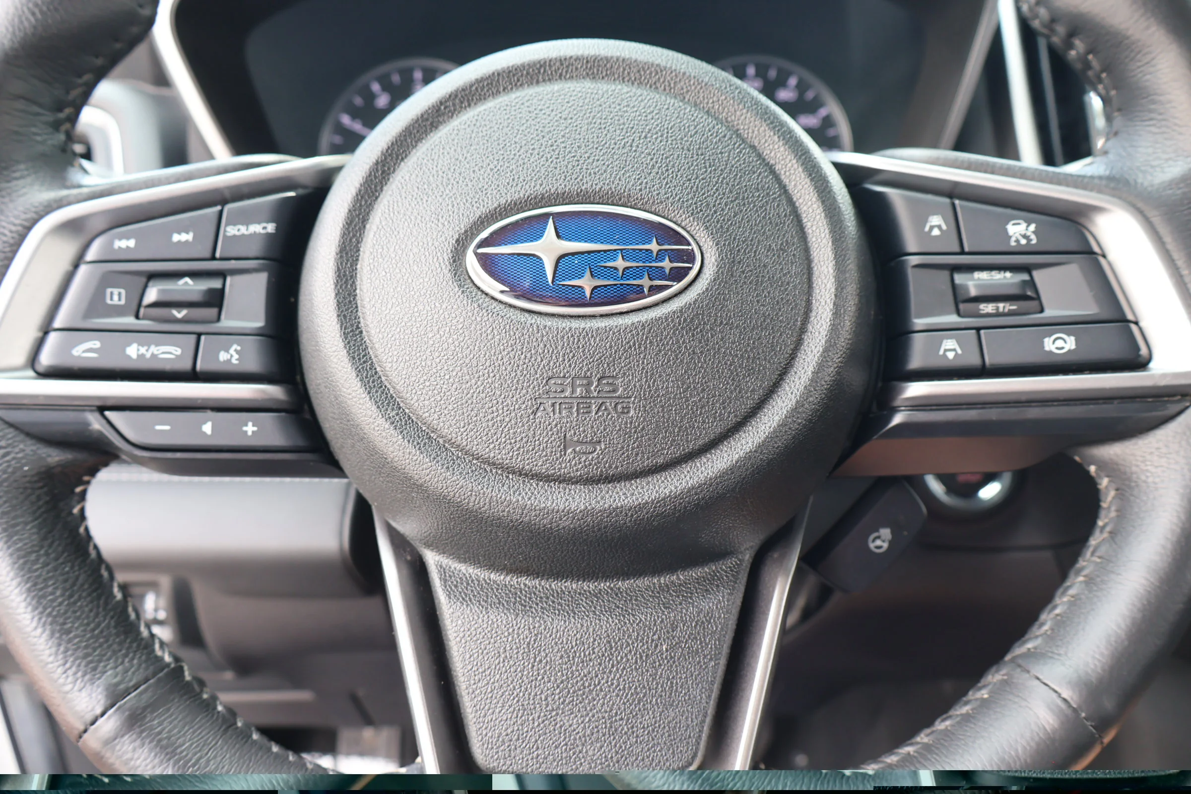 Used 2024 Crystal White Pearl Subaru Limited image 25