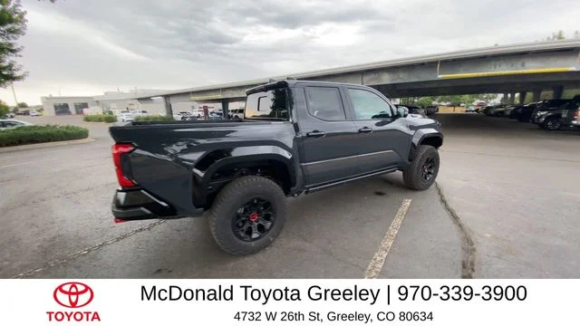 2026 Toyota Tacoma TRD Pro - Photo 7