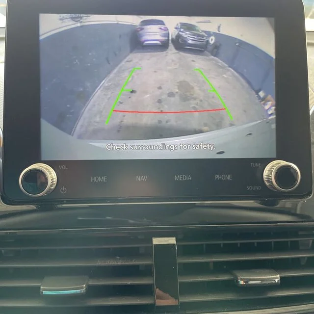 Used 2023  Mitsubishi SE image 18