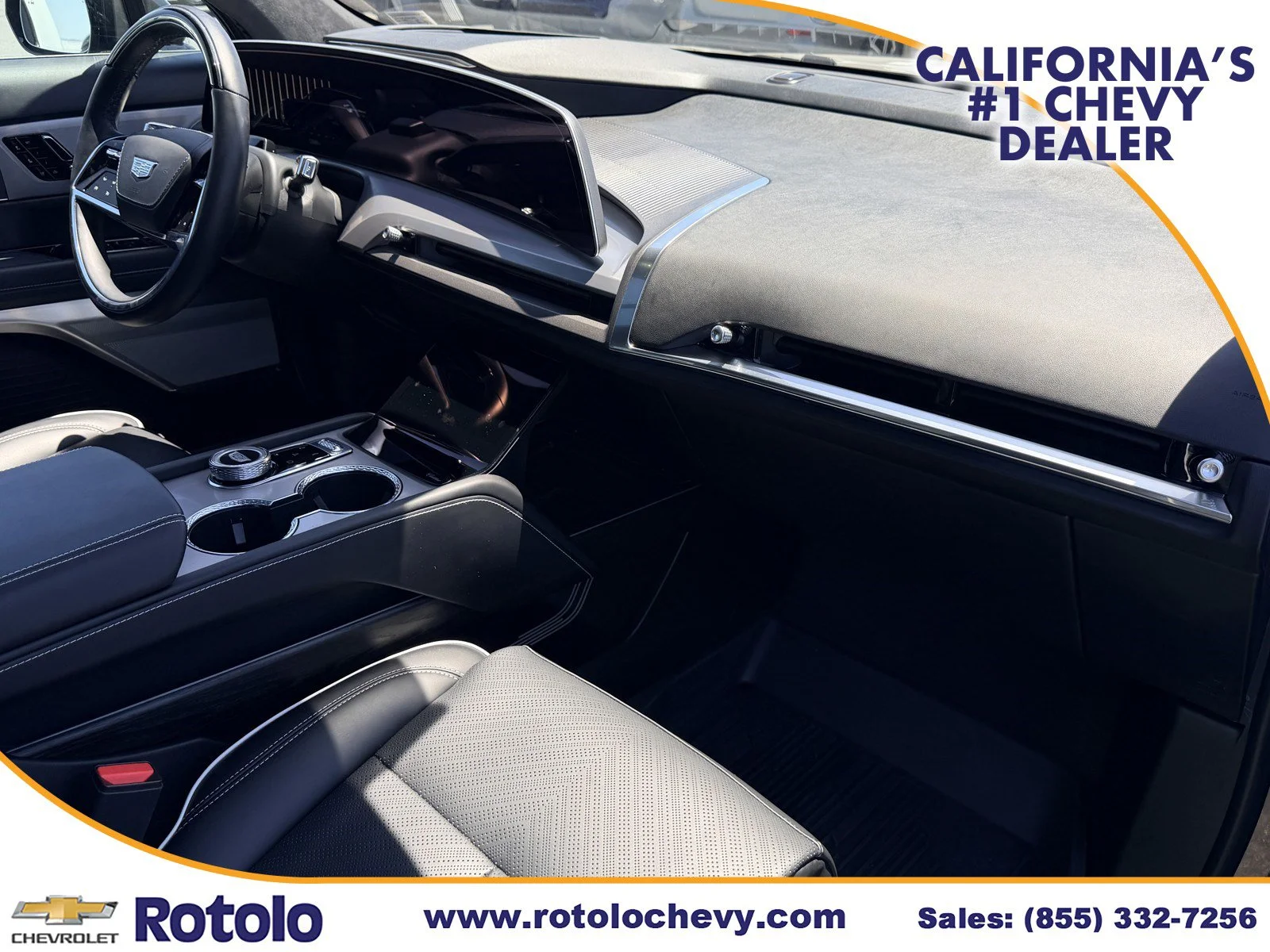 Used 2026 Stellar Black Metallic Cadillac Platinum image 7