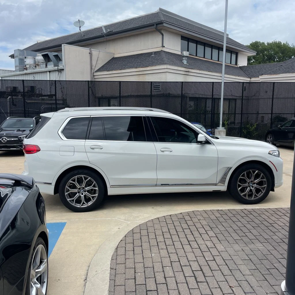 Used 2020 Alpine White BMW xDrive40i image 4