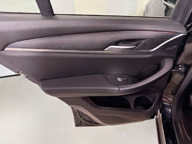 Used 2024 Black Sapphire Metallic BMW sDrive30i image 22