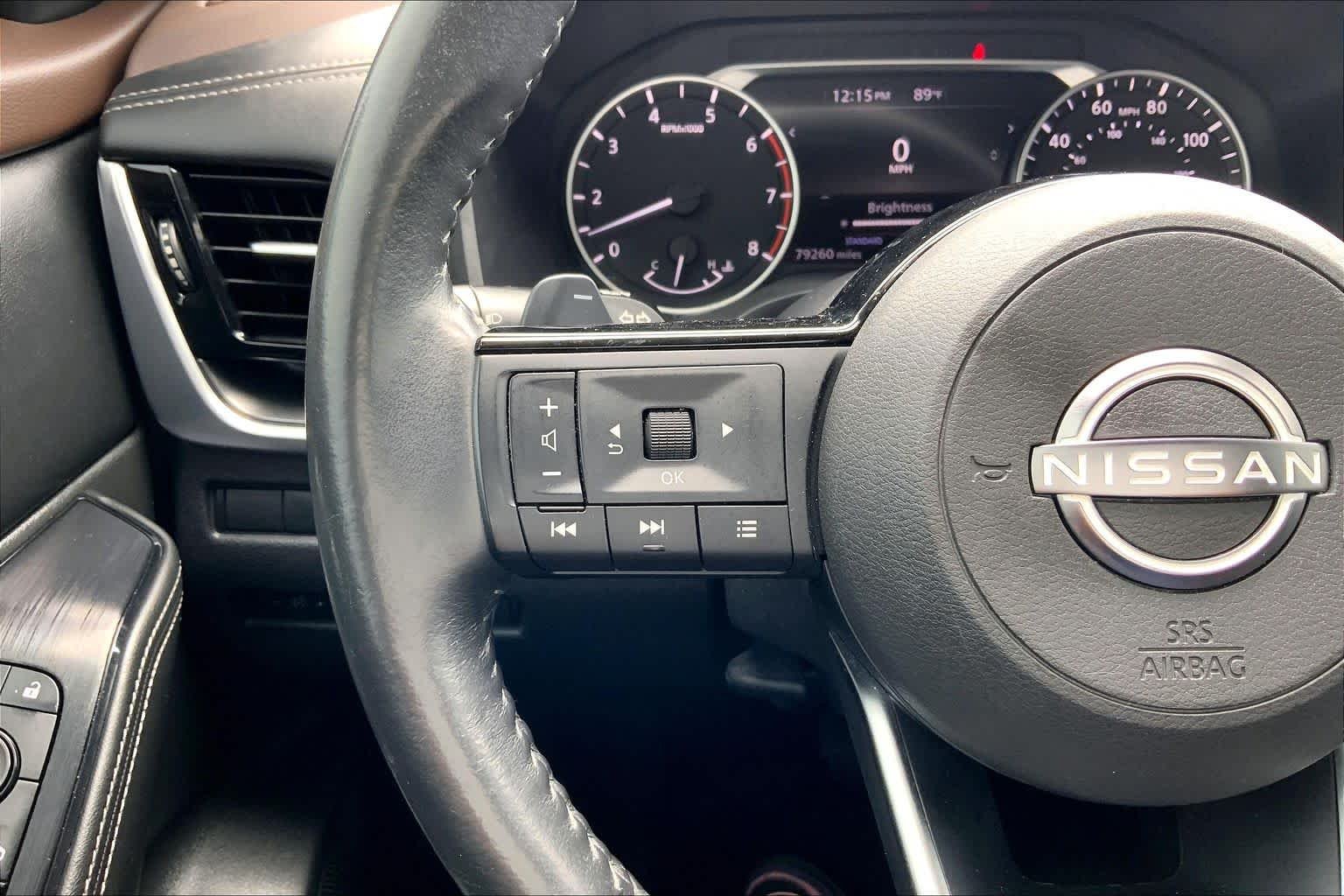 Used 2022 Scarlet Ember Tintcoat Nissan SV image 24