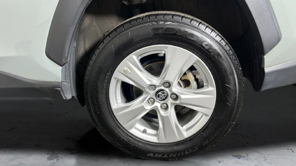 Used 2020 Green Toyota XLE image 48