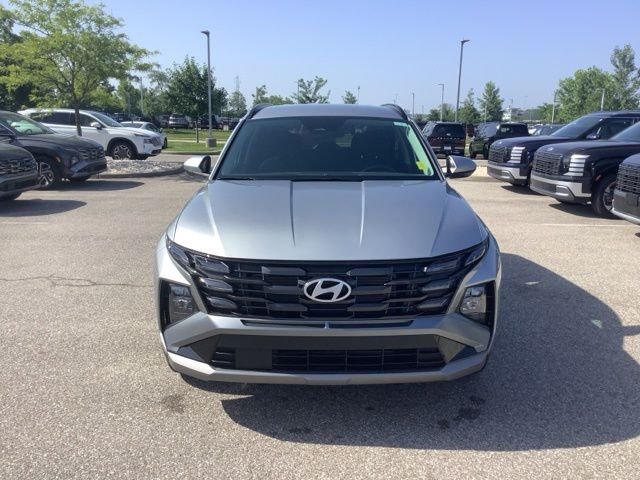 Certified Used 2025 Shimmering Silver Hyundai SEL image 2