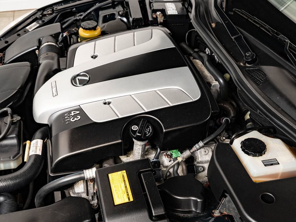 Used 2004 Green Lexus 430 image 53
