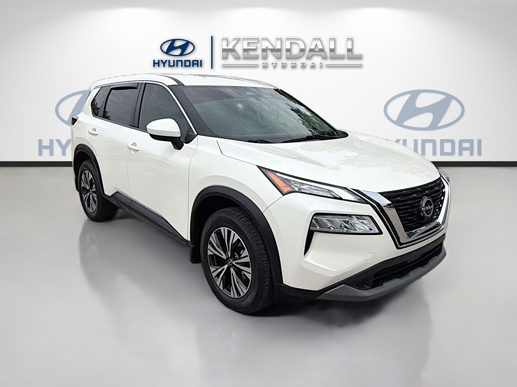 2023 Nissan Rogue SV FWD's photo