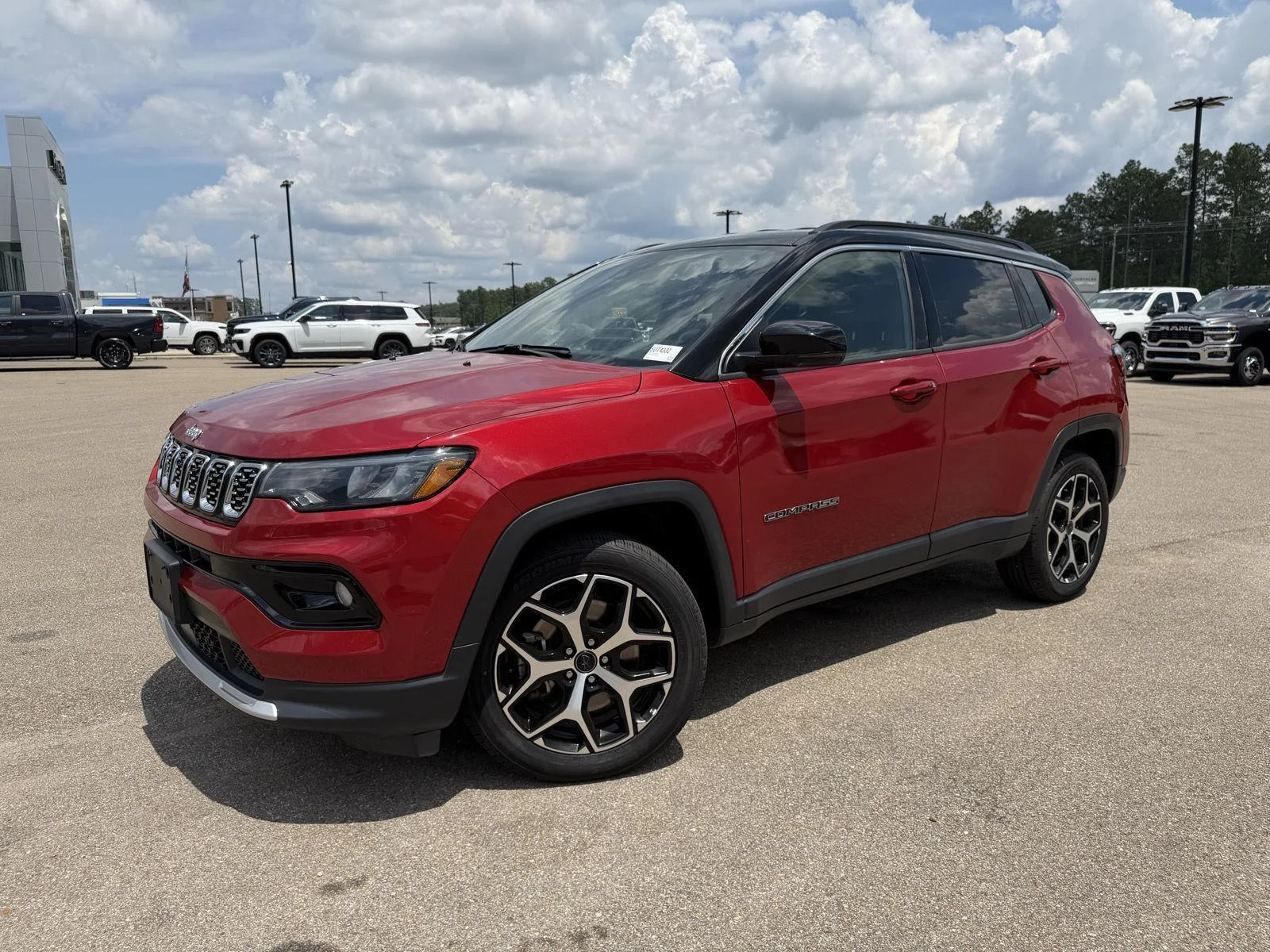 2025 Jeep Compass Limited 4X4's photo