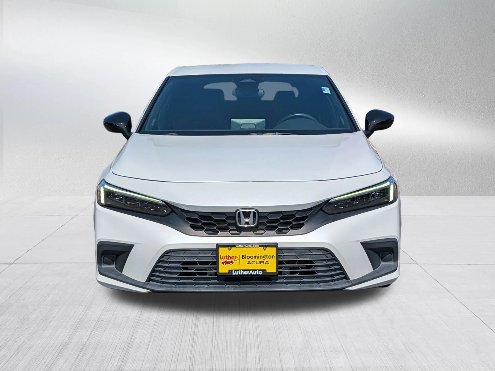 Used 2022 Platinum White Pearl Honda Sport image 2