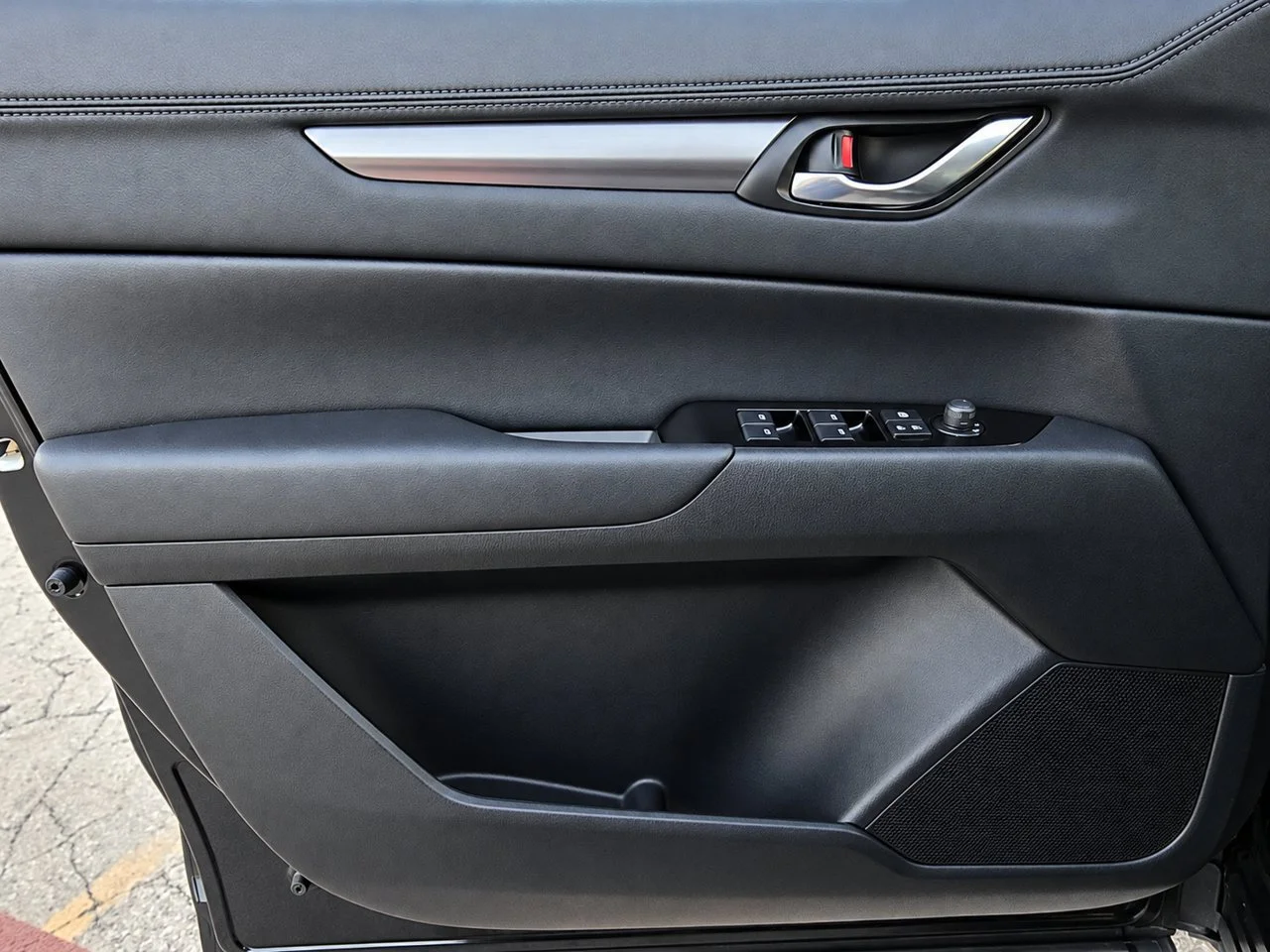Used 2025  Mazda 2.5 S Preferred Package image 10