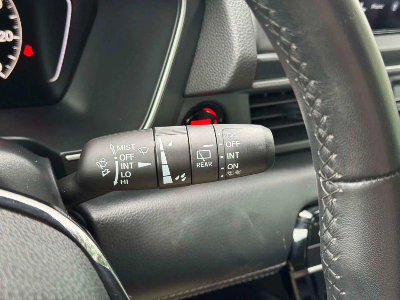 2023 Honda Pilot EX-L - Photo 28