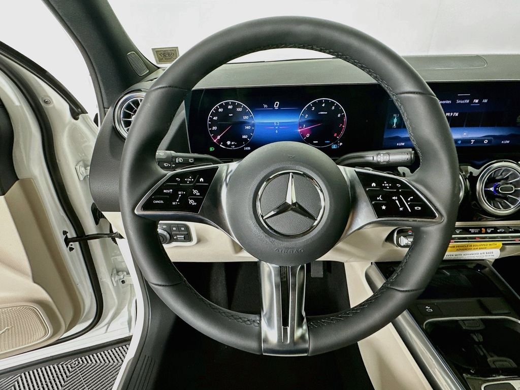 New 2026 Polar White Mercedes-Benz GLA 250 image 11