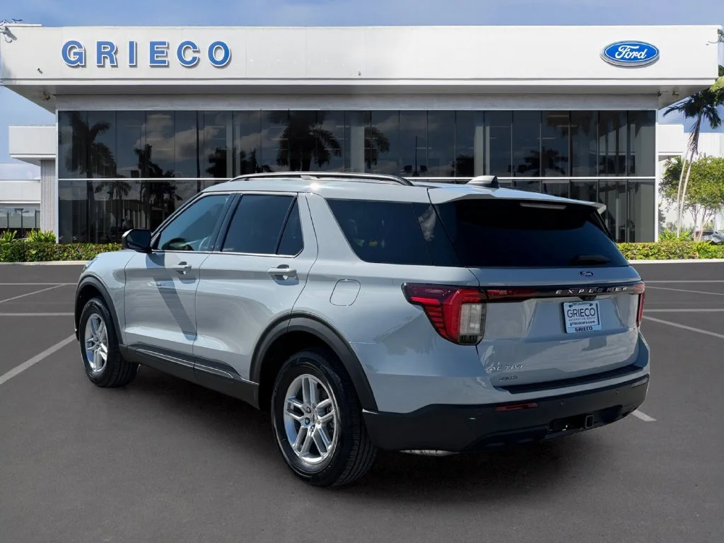 New 2027 White Ford Active image 5