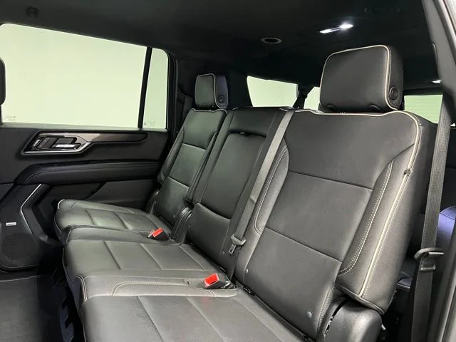 Used 2025 Gray GMC Elevation image 46