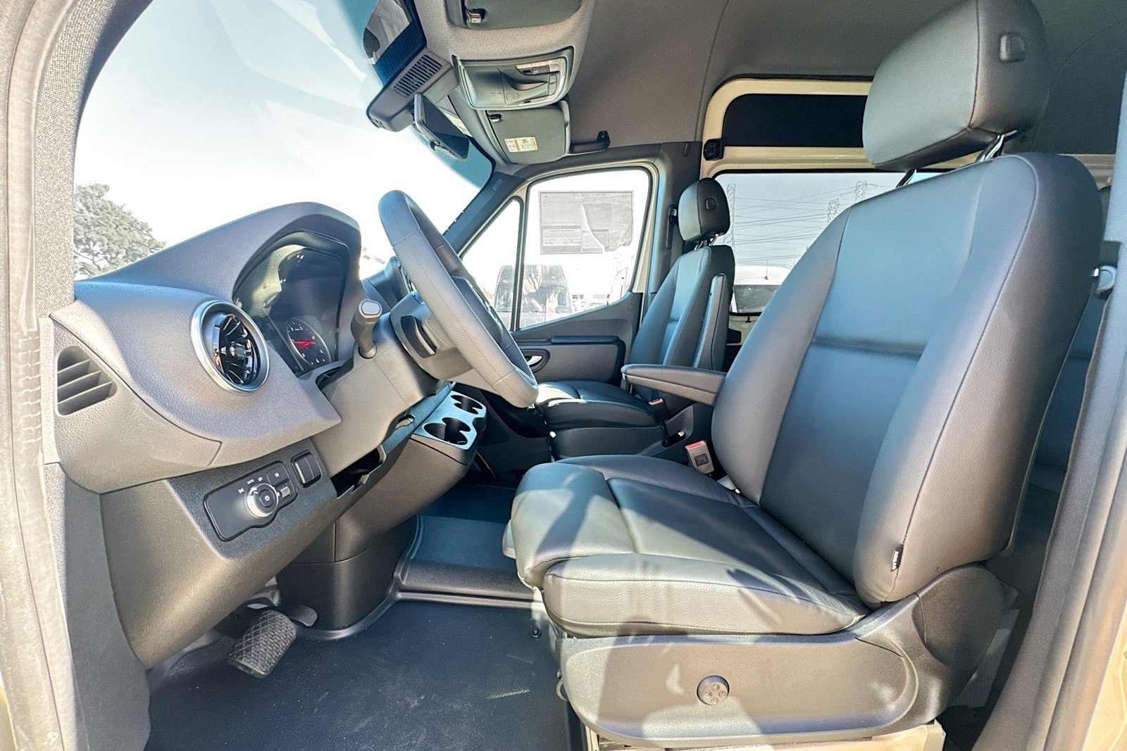 New 2026 Pebble Gray Mercedes-Benz  image 18