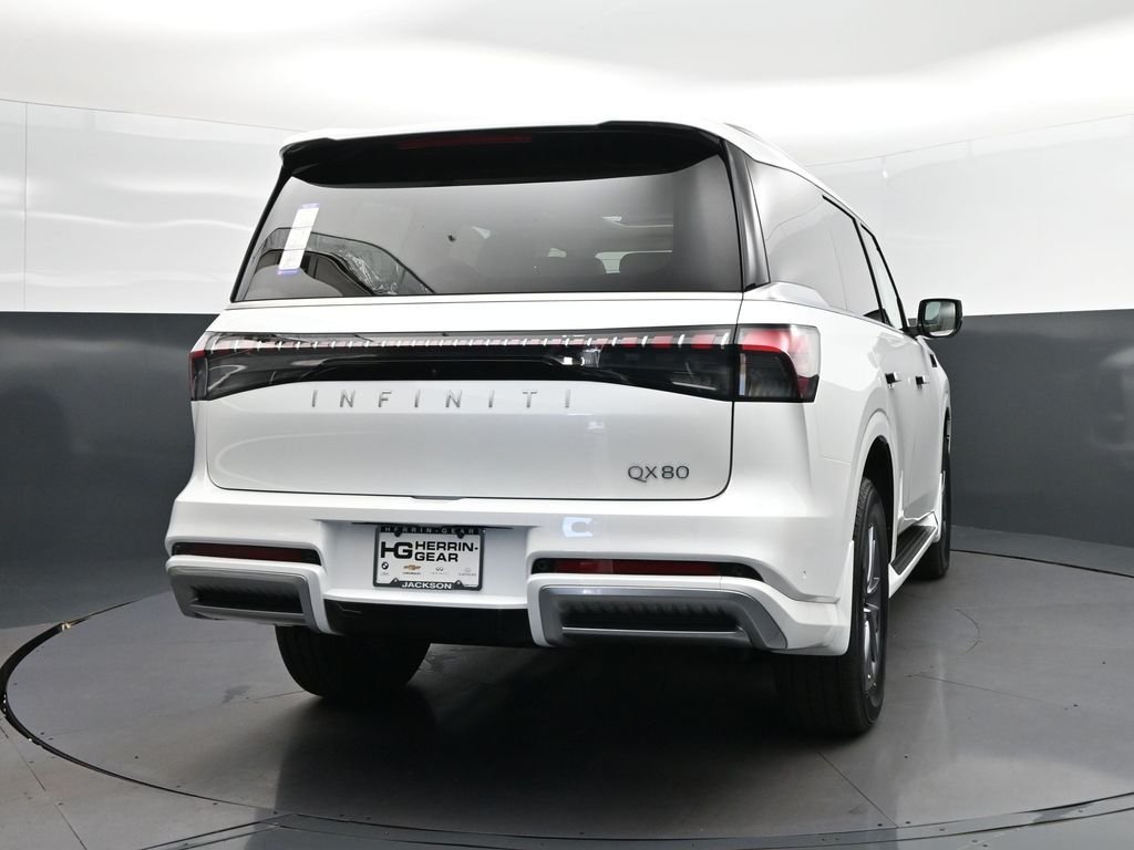 New 2026 RADIANT WHITE INFINITI Pure 2WD image 7