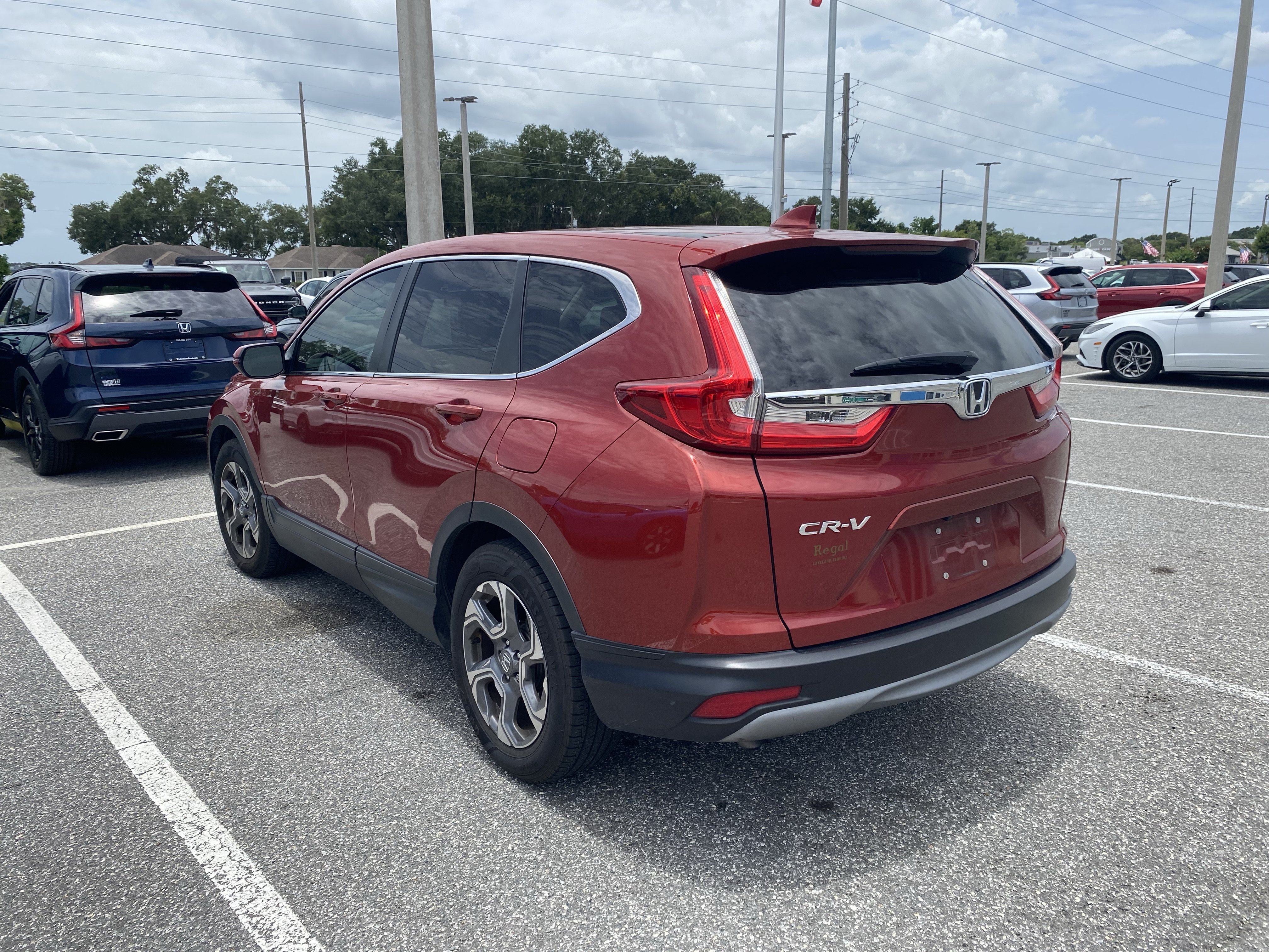 Used 2019 Molten Lava Pearl Honda EX-L image 18