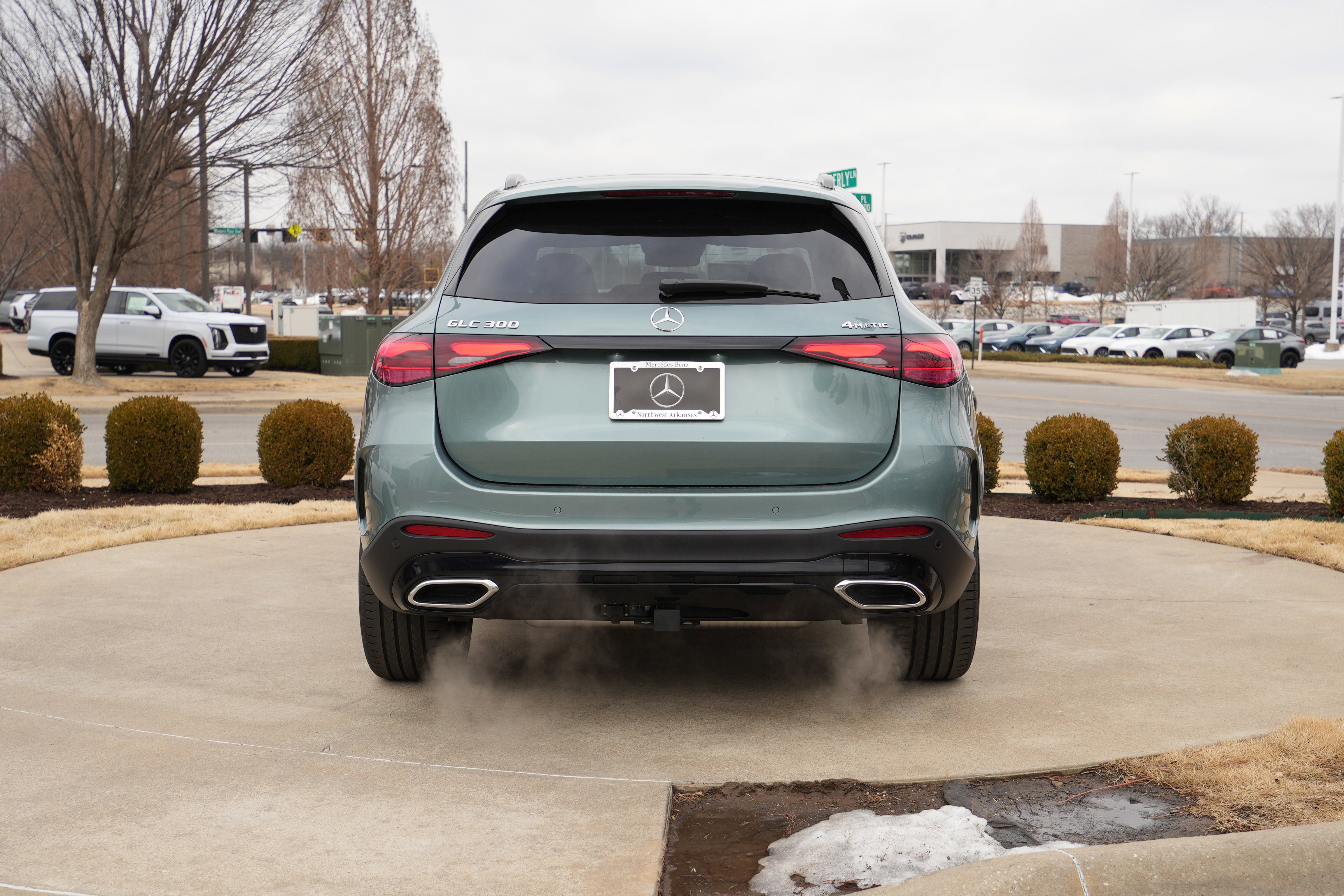 New 2026 Verde Silver Metallic Mercedes-Benz GLC 300 image 7