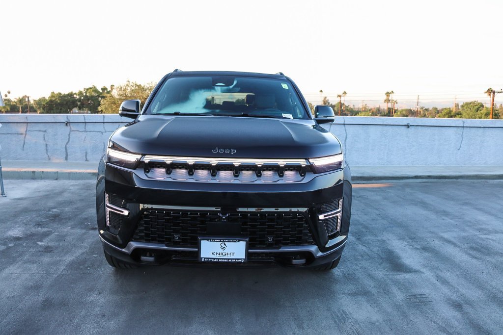 New 2026 Black Jeep Summit Obsidian image 3