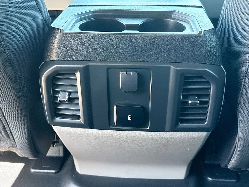 Used 2020 Silver Ford XL image 27