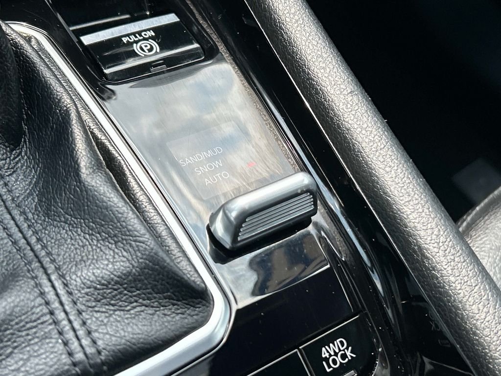 Used 2024 Black Jeep Limited image 28