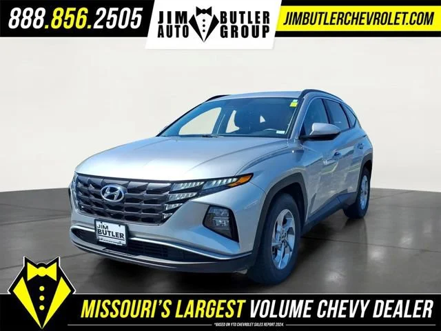 Used 2024  Hyundai SEL image 1