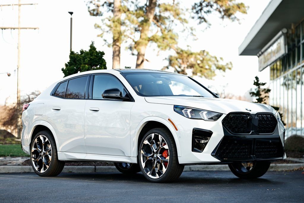 2026 BMW X2 xDrive28i's photo