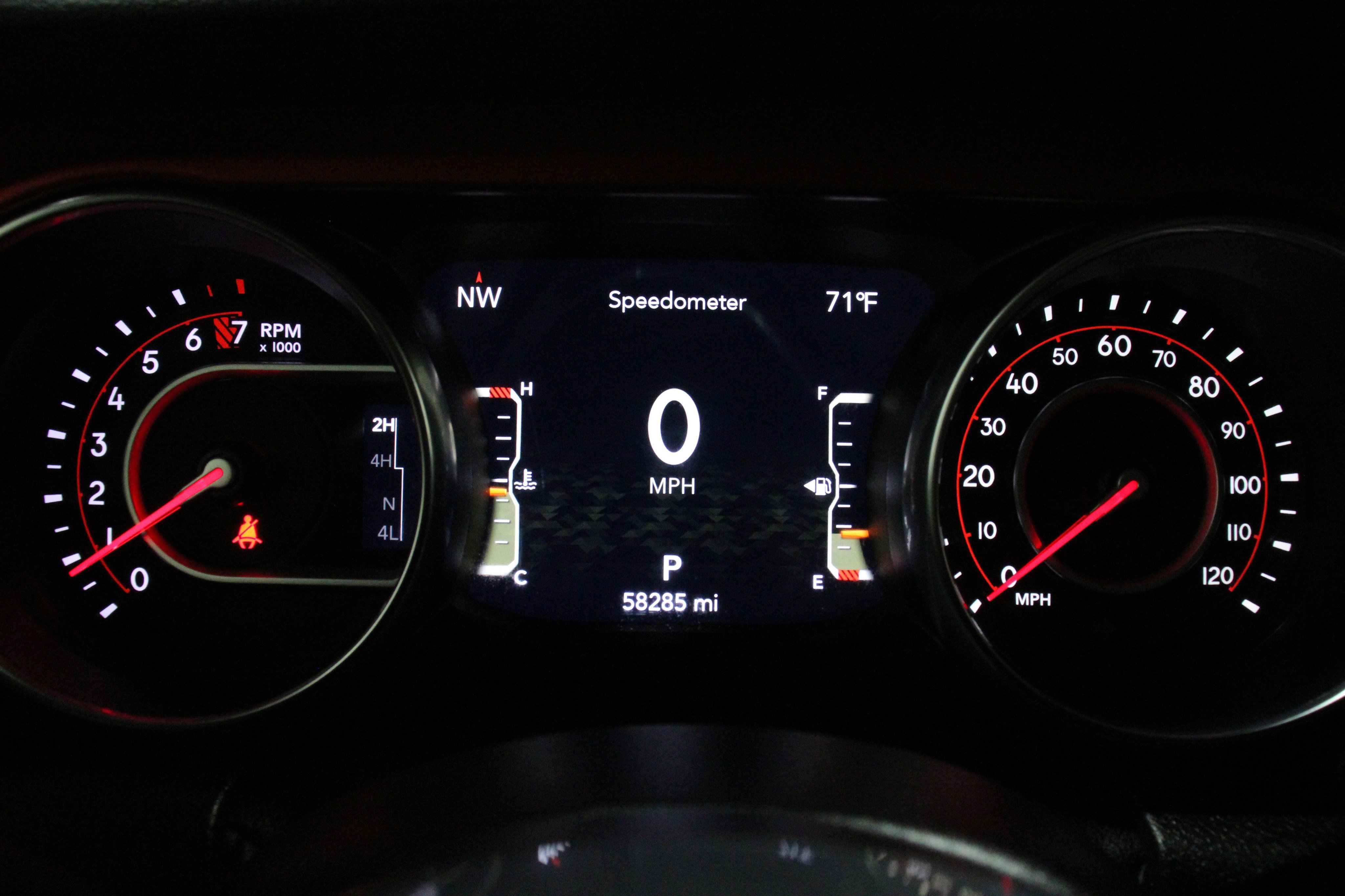 Used 2021 Hydro Blue Pearlcoat Jeep Rubicon image 13