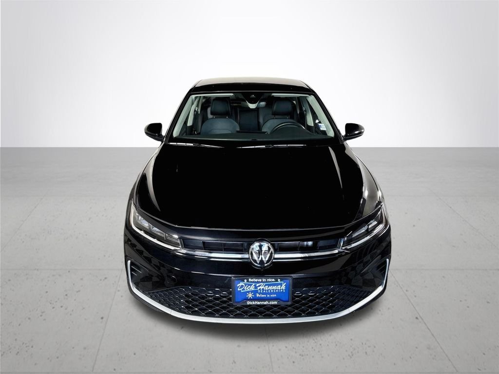 Certified Used 2026 Deep Black Volkswagen 1.5T SE image 4