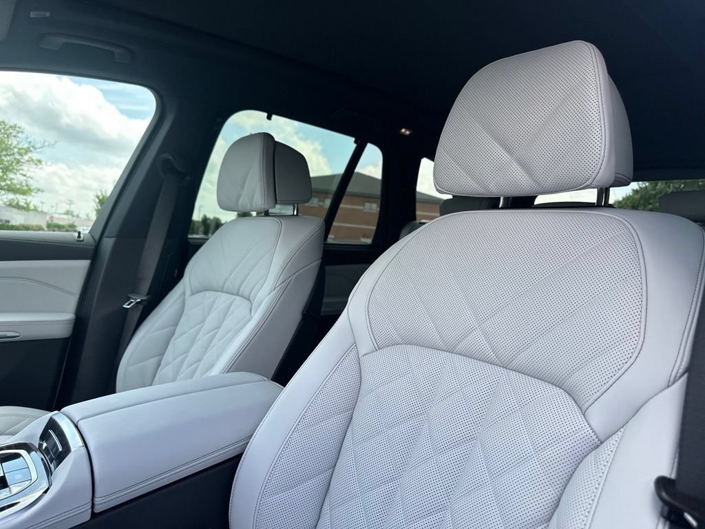 2026 BMW X5 40i - Photo 15