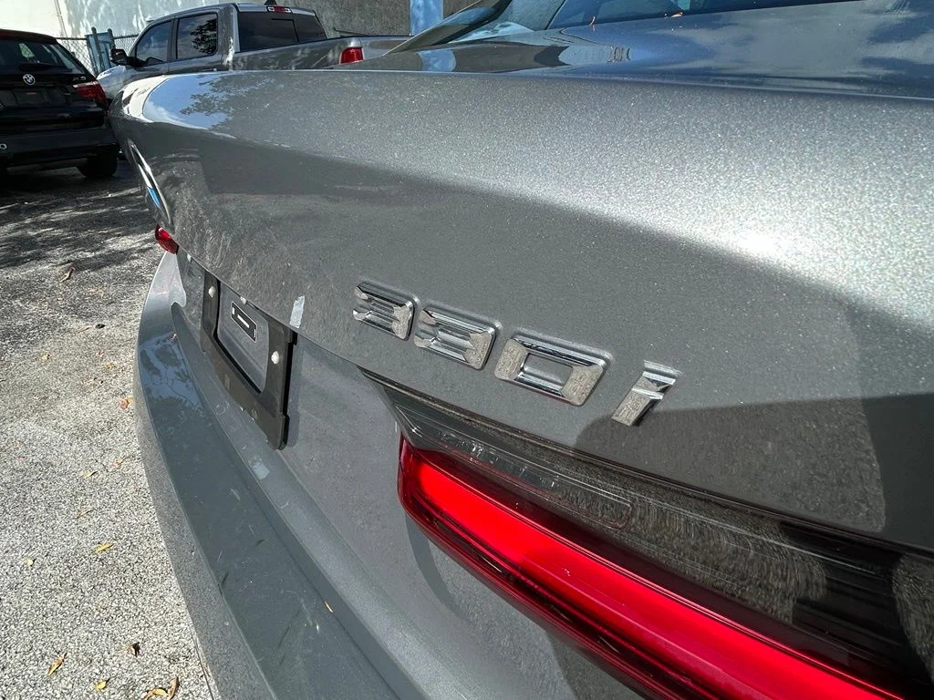 Used 2025 Gray BMW 330i image 35