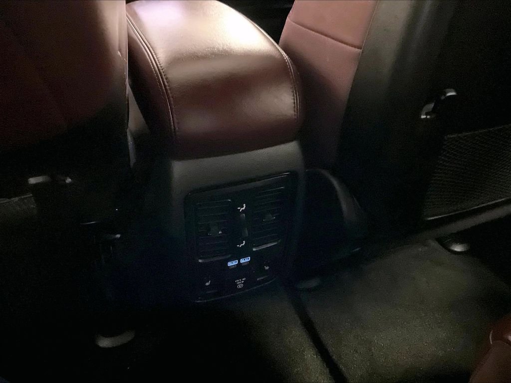 Used 2022 White Dodge Citadel image 29