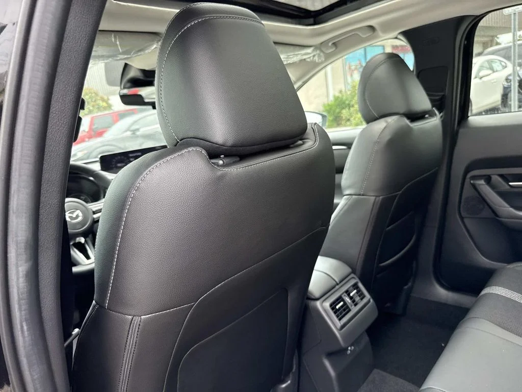 New 2026 Jet Black Mica Mazda 2.5 S Meridian Edition AWD image 15
