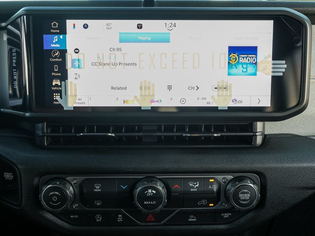 New 2026 Black Clear-Coat Exterior Paint Jeep Sport S image 28