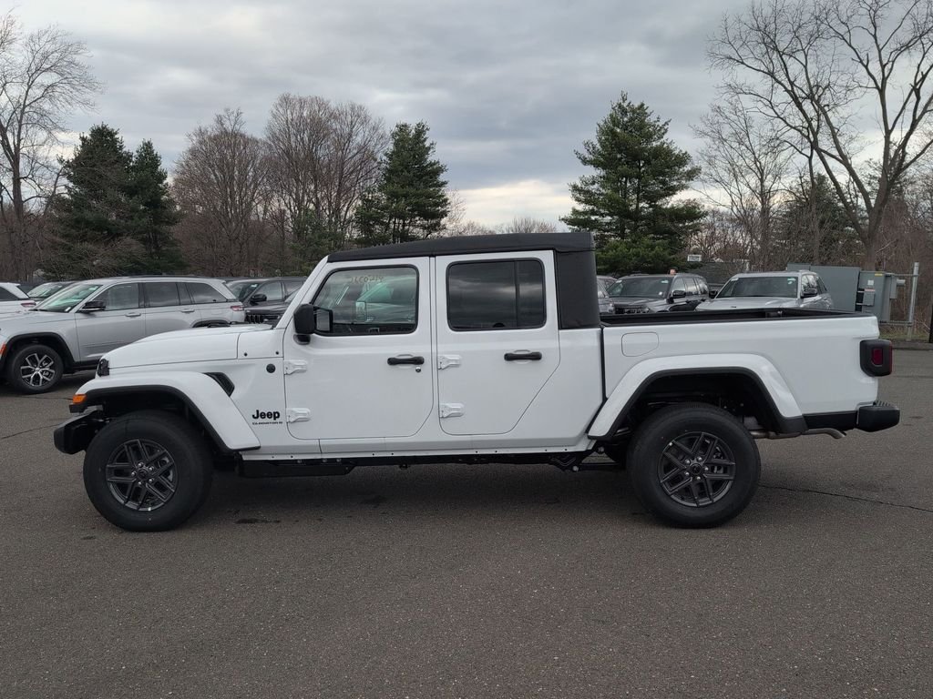 New 2026 Bright White Clear-Coat Exterior Paint Jeep Sport S image 6