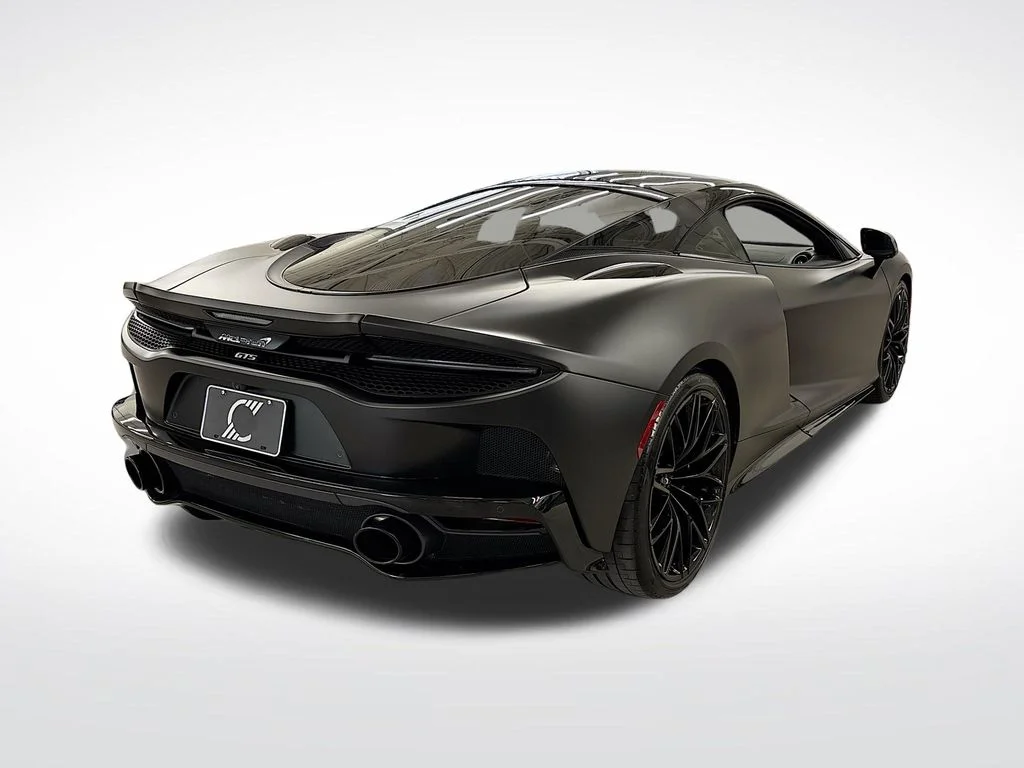 Used 2025 White McLaren TechLux image 5