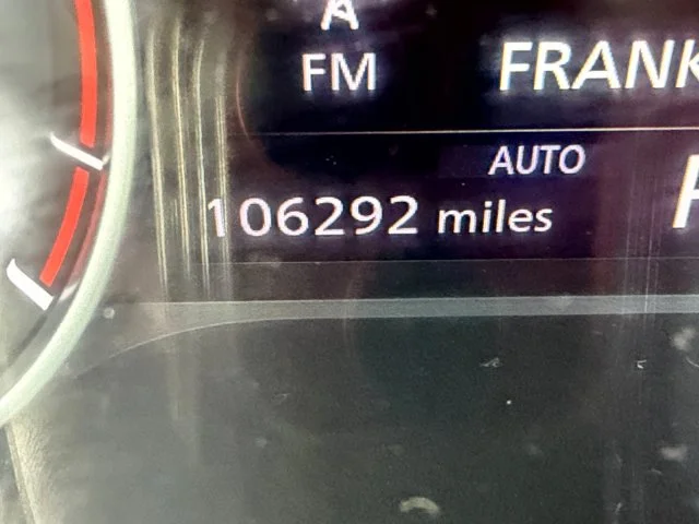 Used 2021 Blue Nissan SL image 16