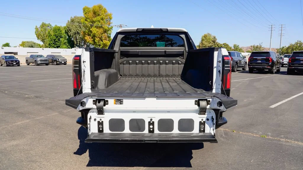 Used 2025 Summit White GMC Extended Range Denali image 12