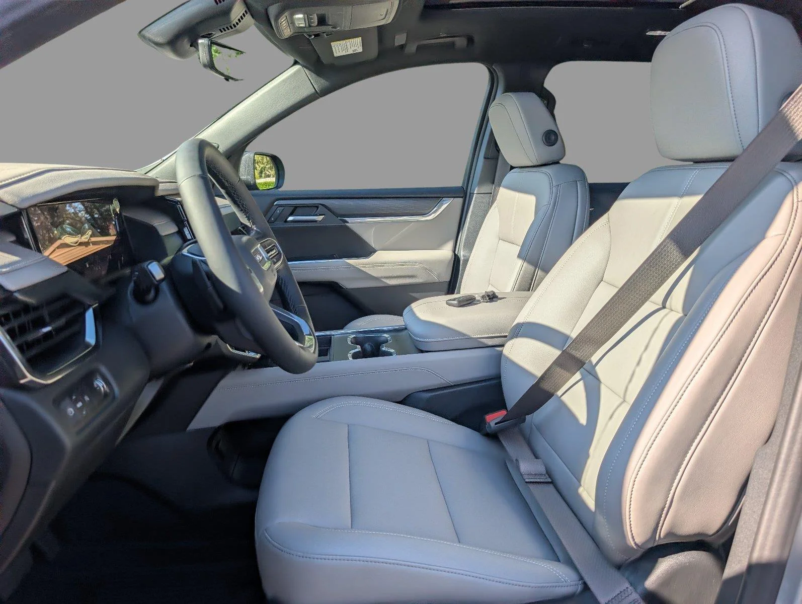 New 2027 Sterling Metallic GMC Elevation image 18