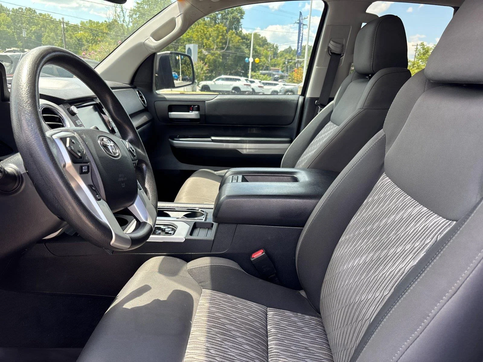 Used 2021 Magnetic Gray Metallic TOYOTA SR5 image 14