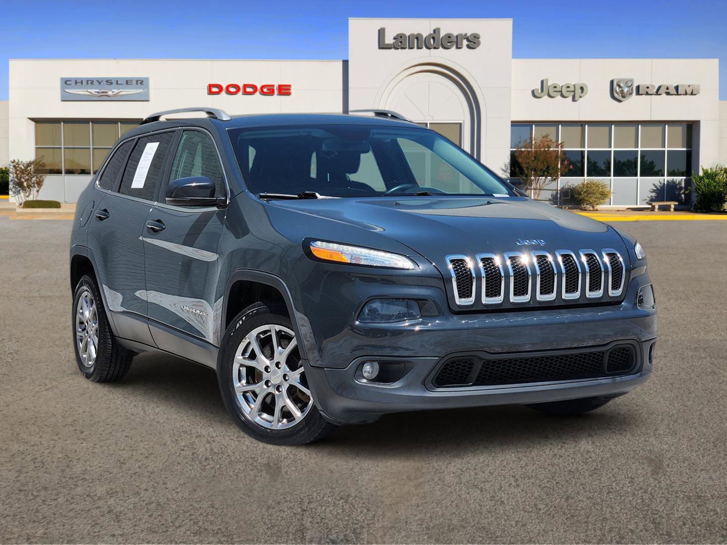 2018 Jeep Cherokee Latitude Plus's photo