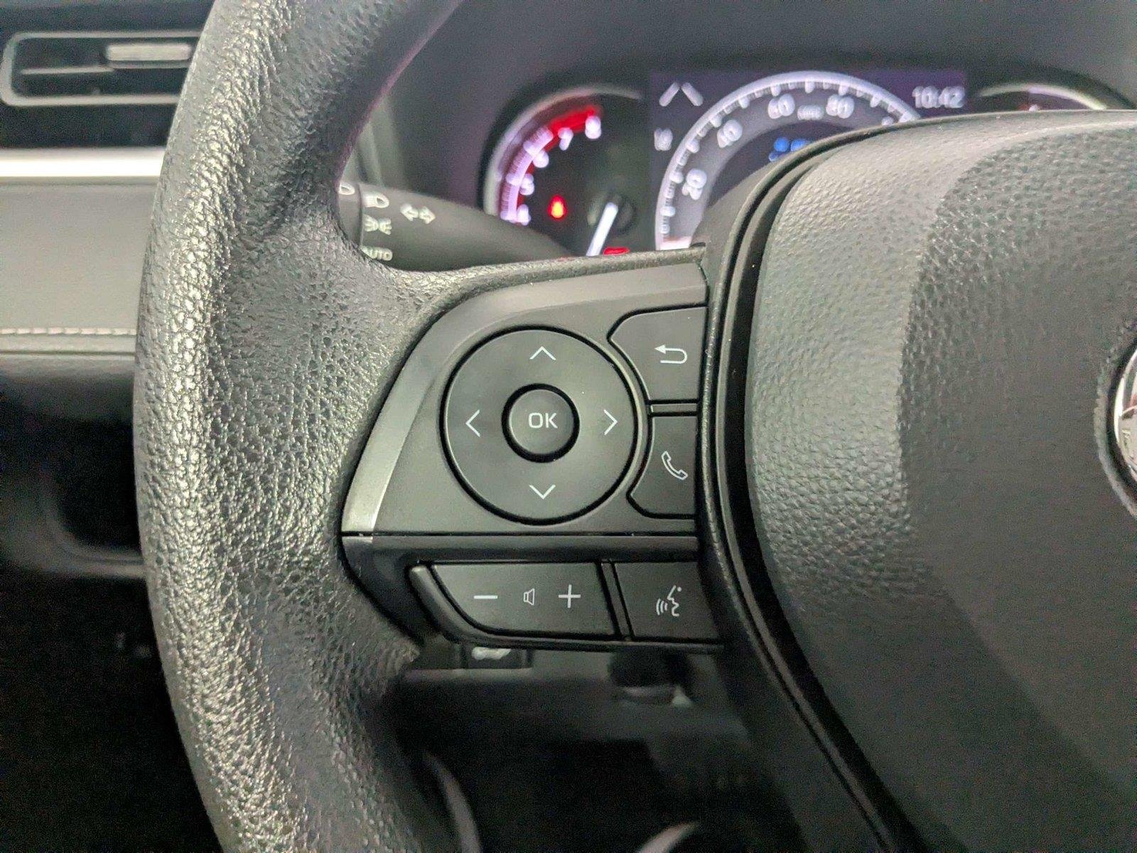 Used 2024 Ruby Flare Pearl Toyota XLE image 18